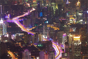 打破贫困的循环：上海女性影响力